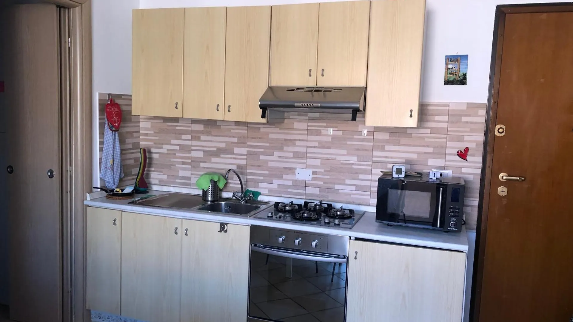 Bilocale Con Ampio Terrazzo, Apartment Loano