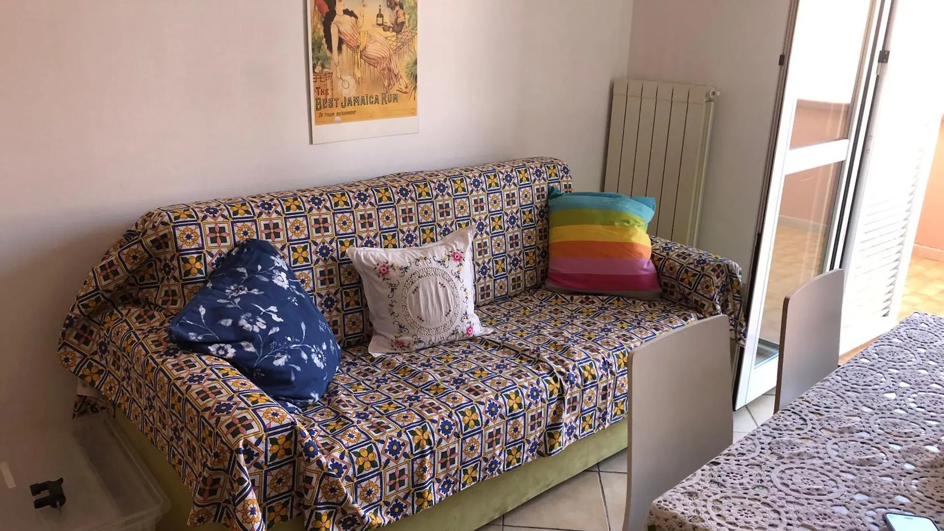 Appartamento Bilocale Con Ampio Terrazzo, Loano